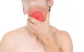Xoa bóp phòng chống viêm họng mạn tính